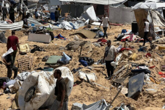 zeci de palestinieni ucisi luni in urma atacurilor israelului anunta autoritatile din gaza alti cinci au murit din cauza foametei 6890cd5e5452f