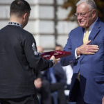 Zelenski și emisarul lui Trump: „Am abordat modalitățile prin care îi putem determina pe ruși să participe la negocieri autentice” 3 zelenski s a intalnit cu emisarul lui trump am discutat despre cum ii putem forta pe rusi sa se angajeze in negocieri reale 68acb8a379193