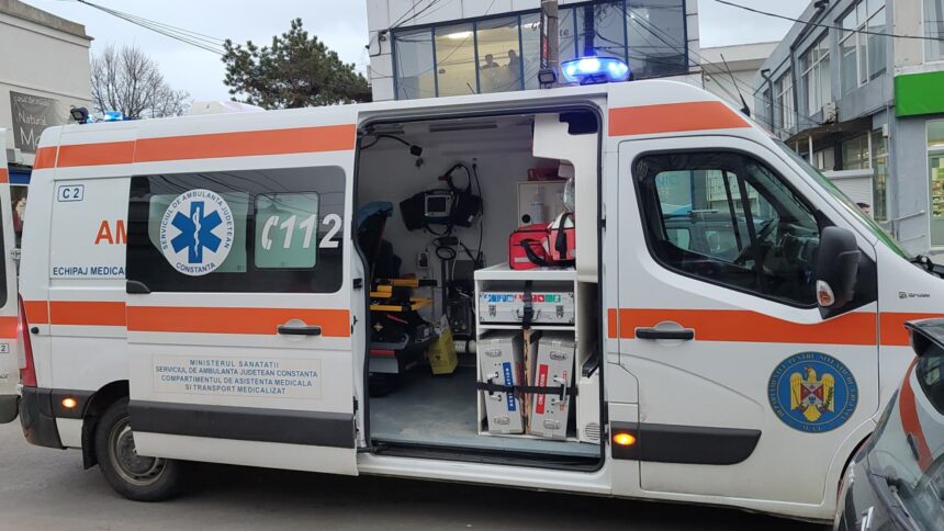 accident in mangalia pieton lovit de o motocicleta condusa de o tanara de 17 ani 68bc3fc7612a6