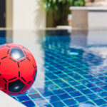 Un an de neuitat: Echipajele SAJ intervin pentru a salva un micuț la o piscină din Mamaia! 3 accident la o piscina din mamaia un copil de un anisor a fost salvat de echipajele saj 68bb035fdfee5