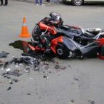 Coliziune spectaculoasă între mașină și motocicletă în inima stațiunii Costinești 3 accident rutier intre un autoturism si o motocicleta in centrul statiunii costinesti 68c6ccf253170