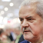 Adrian Năstase reacționează după solicitarea lui Vlad Gheorghe de a renunța la avantajele fundației: „Un individ de nimic” 3 adrian nastase dupa ce vlad gheorghe a cerut retragerea beneficiilor fundatiei sale un oarecare pacalici 68bb047943dd8