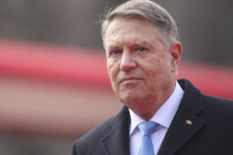 adrian nica anaf i a comunicat lui iohannis suma pe care o datoreaza pentru chiria casei din sibiu si i a cerut predarea imobilului 68c95b236b460