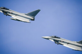 alerta in marea baltica germania a trimis doua avioane eurofighter sa intercepteze o aeronava ruseasca de spionaj 68d0157101415