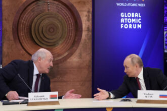 alexander lukasenko i a propus lui vladimir putin sa construiasca o centrala nucleara pentru a da energie electrica ucrainei ocupatea 68d7f73e713c9
