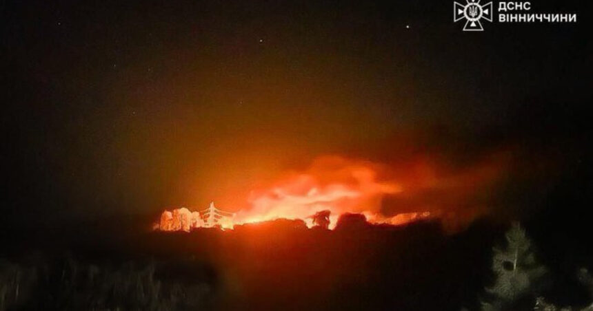 Raiduri aeriene rusești în Viniția: Flăcări și distrugeri în inima infrastructurii ucrainene 1 atac cu drone rusesti in regiunea vinitia din ucraina incendii si pagube la infrastructura critica 68d78a67a6376