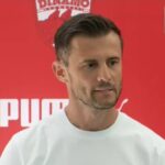 "Război de cuvinte din 'Groapă'! Liderul lui Dinamo îi desființează pe adversarii de la CSA Steaua: 'Nu înțeleg motivul pentru care sunt pe teren!'" 3 atac frontal din groapa seful lui dinamo nu i menajeaza pe rivalii de la csa steaua nu inteleg de ce joaca 68c3bb52dc377