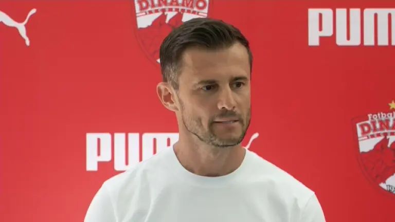 "Război de cuvinte din 'Groapă'! Liderul lui Dinamo îi desființează pe adversarii de la CSA Steaua: 'Nu înțeleg motivul pentru care sunt pe teren!'" 1 atac frontal din groapa seful lui dinamo nu i menajeaza pe rivalii de la csa steaua nu inteleg de ce joaca 68c3bb52dc377