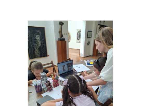 atelier de creativitate la muzeul de arta constanta micii artisti au descoperit secretele designului si publicitatii 68beb1a6ec71b