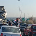 ALERTA ȘOFERILOR! Incident pe Autostrada A4, între Lazu și Constanța: O vehicul a lovit parapetul! 3 atentie soferi accident rutier pe autostrada a4 intre lazu si constanta o masina a intrat in parapet 68b554178947d