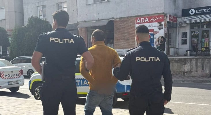 Bărbat din Constanța reținut după ce și-a atacat mama în vârstă de 79 de ani 1 barbat din judetul constanta arestat pentru ca si a agresat fizic mama in varsta de 79 de ani 68d8eff218d41