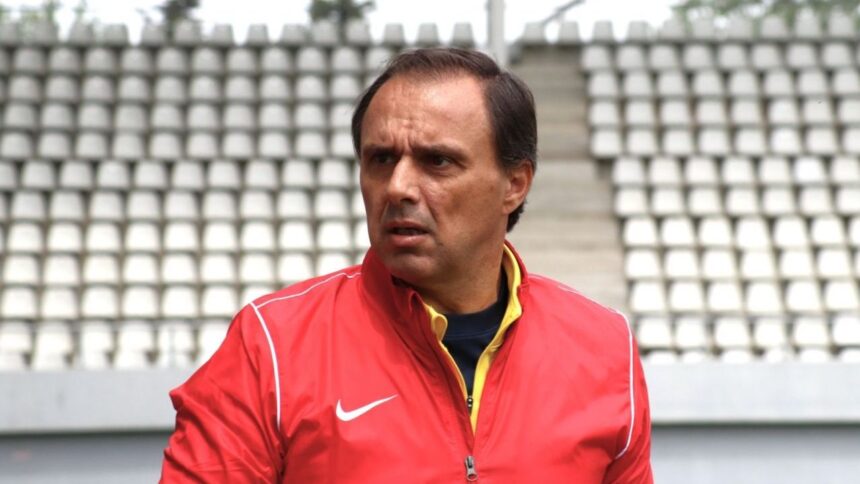 Basarab Panduru își exprimă nemulțumirea față de un jucător de la FCSB: „Nu se poate practica un astfel de fotbal!” 1 basarab panduru a taxat un fotbalist de la fcsb nu poti sa joci asa fotbal 68da1a3ea55d4