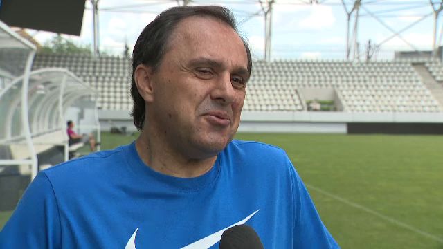 Basarab Panduru îl include în lotul naționalei României! Talentul de la Dinamo l-a cucerit! 1 basarab panduru il vede la nationala romaniei jucatorul lui dinamo l a impresionat 68c9d0bea5981