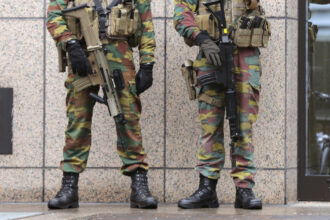 belgia se gandeste sa trimita soldatii pe strazile bruxelles ului pentru a combate violentele provocate de traficul de droguri 68bc8382330f9