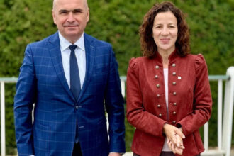 bolojan discutii cu roxana manzatu vicepresedinta ce despre viitorul buget al ue ce alte intalniri a avut premierul la bruxelles 68d17f7159670