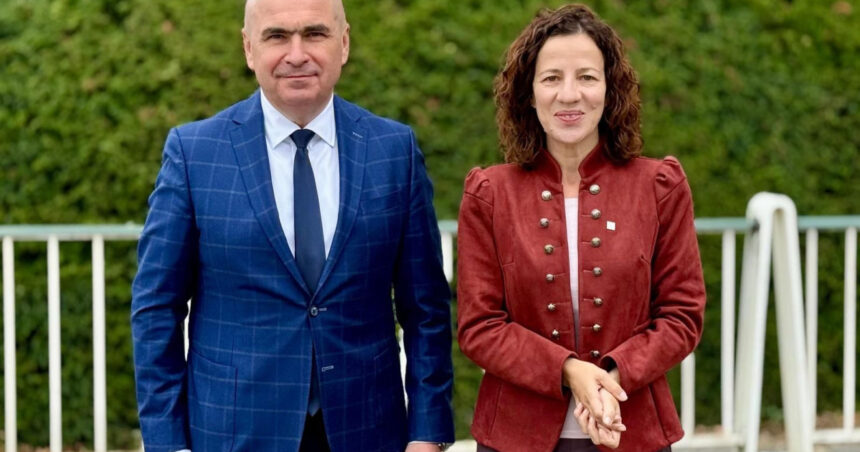 Bolojan și Roxana Mânzatu, vicepreședinta CE, dezvăluie perspectivele bugetului european. Ce alte întâlniri a avut premierul în capitala belgiană? 1 bolojan discutii cu roxana manzatu vicepresedinta ce despre viitorul buget al ue ce alte intalniri a avut premierul la bruxelles 68d17f7159670