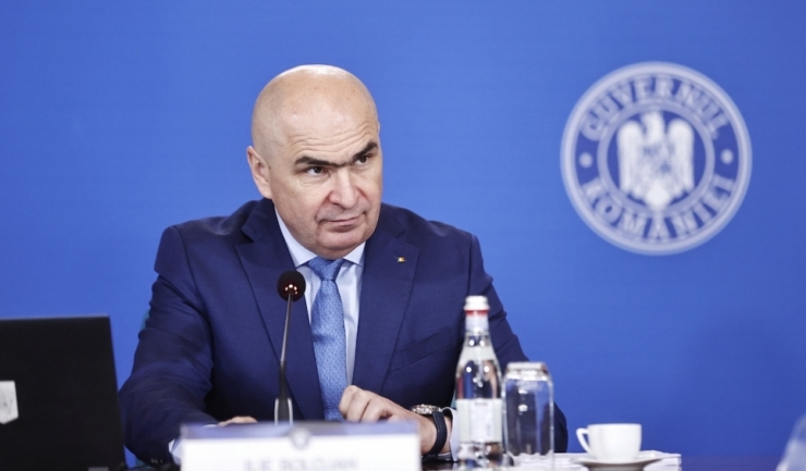 Bolojan: Posibilitatea reducerii facturilor la energie începând cu a doua parte a anului 2026 1 bolojan facturile la energie ar putea scadea din a doua jumatate a anului 2026 68db731332c8e
