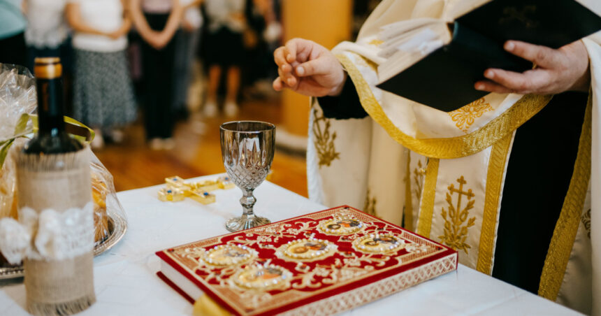 Septembrie 2025 în Ortodoxie: Celebrarea marilor sărbători religioase, evidențiate cu cruce roșie în debutul noului an bisericesc 1 calendar ortodox septembrie 2025 sarbatori religioase importante marcate cu cruce rosie in prima luna a noului an bisericesc 68b51cb9f00e9
