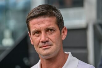 chivu lovit de blestemul romanesc de la inter anuntul italienilor 68c6cf3b8a9f0