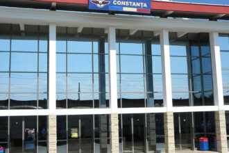 circulatia trenurilor intre constanta si mangalia suspendata de la 1 octombrie pasagerii vor fi preluati cu mijloace auto 68dbfd259ada4