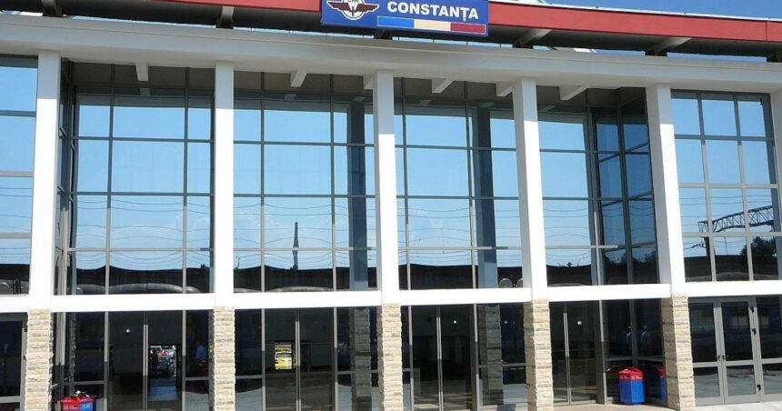 Între Constanța și Mangalia, trenurile iau o pauză din 1 octombrie. Pasagerii vor fi transportați cu autobuze! 1 circulatia trenurilor intre constanta si mangalia suspendata de la 1 octombrie pasagerii vor fi preluati cu mijloace auto 68dbfd259ada4