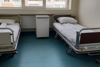 consiliul judetean constanta a primit sase oferte pentru documentatia de reabilitare a sectiei clinice dermatovenerologie 68bf362e930e7