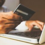 Conturile unui antreprenor, epuizate treptat de o schemă de înșelăciune online 2 conturile unui afacerist golite pas cu pas printr o frauda on line 68c486f627e9d