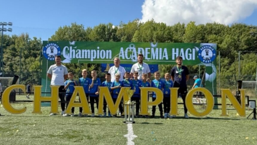 Micii fotbaliști de la Academia Hagi, învingători străluciți la Gold Cup în Bulgaria! 1 copiii de la academia hagi campioni la turneul gold cup din bulgaria 68c57330224f2