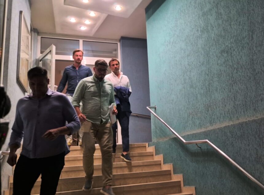 Cristian Radu va continua să fie reținut. Instanța a decis să extindă măsura de arest preventiv. 1 cristian radu ramane in arest tribunalul a prelungit masura preventiva 68d29dcdd31f3