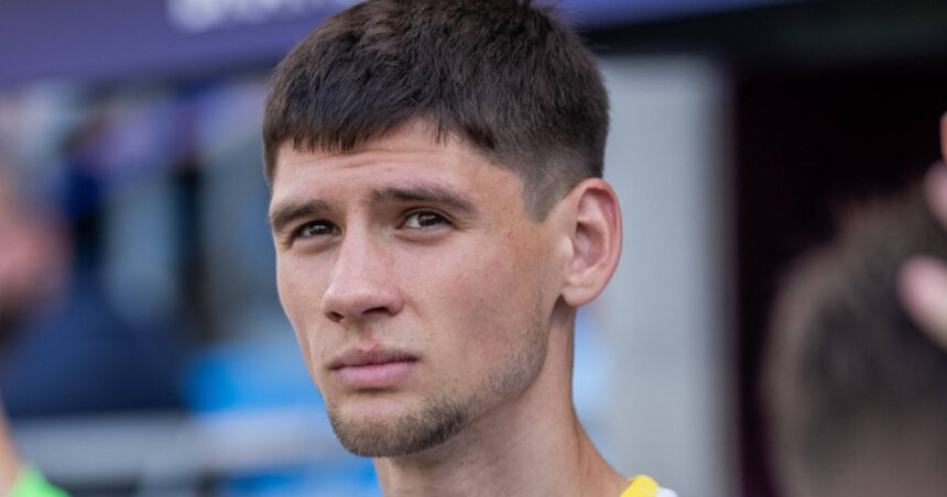 Vladislav Blănuță debutează ca titular la Dinamo Kiev, în mijlocul antipatiei fanilor ucraineni. 1 cum a intrat vladislav blanuta pe teren la primul meci ca titular dupa transferul la dinamo kiev fanii ucraineni il urasc 68cba134a1107