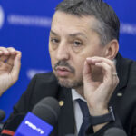 Daniel David: Este esențial să revizuim bugetul educației pentru anul următor și să fim prudenți în privința comasării. Trebuie reconsiderată și plata pe oră. 3 daniel david trebuie regandit bugetul educatiei pe anul viitor trebuie sa fim atenti la comasari plata cu ora merita regandita 68bf1c090bb1c