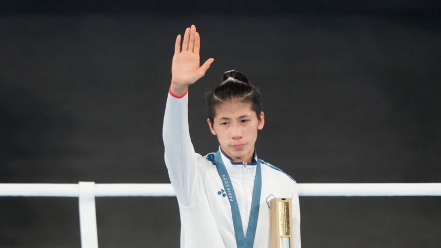 Decizie drastică după testul genetic al sportivei din Taiwan, campioană olimpică la box în 2024 1 decizie crunta dupa ce sportiva taiwaneza a fost supusa testului genetic la jo 2024 a fost medaliata cu aur la box 68b7004c9d9e2