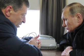 demisie neasteptata la kremlin dmitri kozak unul dintre cei mai vechi colaboratori ai lui vladimir putin pleaca din functie 68cbe50b43085