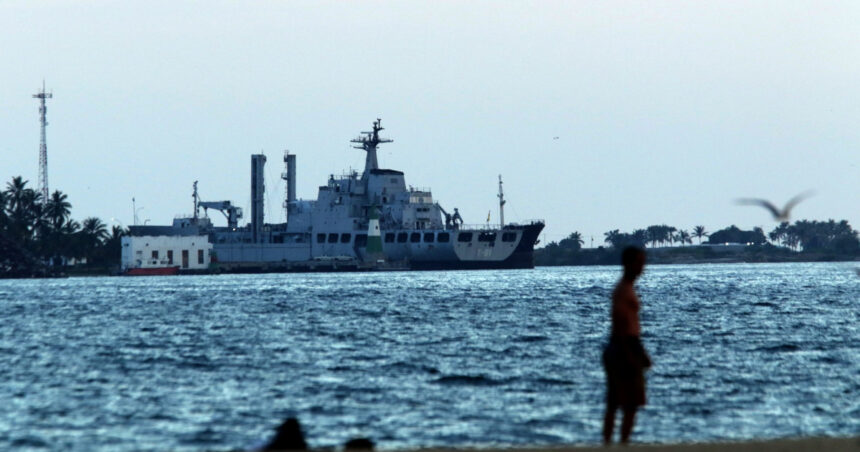 Venezuela își afișează puterea militară în fața lui Trump: exerciții impresionante și avioane de vânătoare rusești în prim-plan. 1 demonstratie de forta in fata lui trump venezuela lanseaza exercitii militare si isi expune avioanele de vanatoare rusesti 68ccecd0dba15