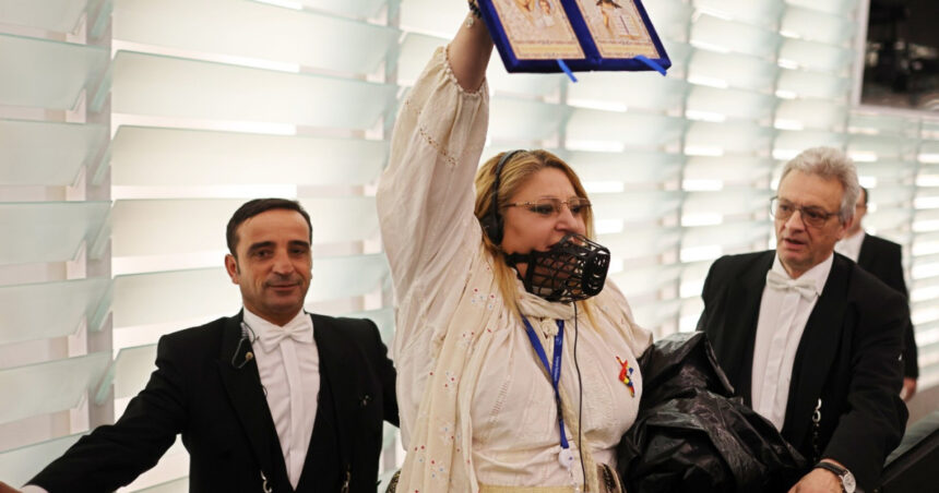 Diana Șoșoacă riscă să piardă protecția de europarlamentar! 1 diana sosoaca ar putea ramane fara imunitatea de europarlamentar 68d28016d1677