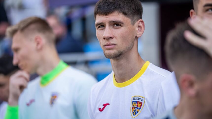 Dinamo Kiev, subiect de ironic râs după achiziția lui Vladislav Blănuță! Jucătorul, criticat dur: ”Lipsă de inteligență!” 1 dinamo kiev a ajuns de rasul tuturor dupa transferul lui vladislav blanuta fotbalistul facut praf nu prea inteligent 68bc6ce81700b