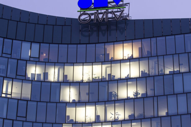 director executiv de la omv angajat cu vechime demis pentru presupuse legaturi de spionaj cu moscova 68cf0d988af18