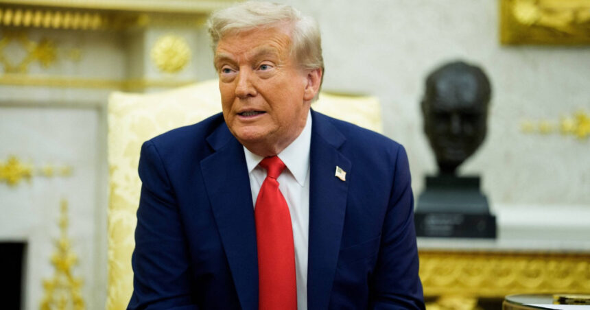 Donald Trump a creat un „manual de combatere a presei”. Acuzații devastatoare în scandalurile care cutremură jurnalismul american. 1 donald trump a elaborat un ghid anti presa acuzatii extrem de grave in procesele care zguduie jurnalismul american 68cbd36f145d9