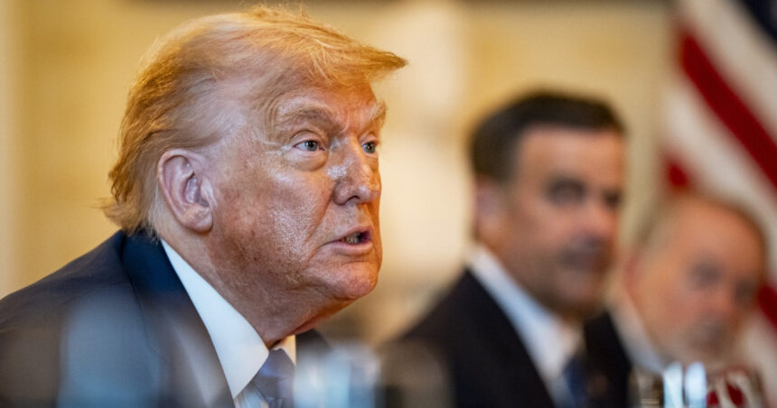 Donald Trump avertizează despre o posibilă stare de urgență în Washington. Ce l-a provocat pe președintele de la Casa Albă? 1 donald trump ameninta ca va declara stare urgenta in washington ce l a infuriat pe liderul de la casa alba 68c8059849467