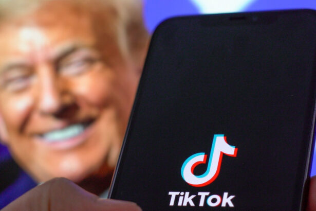 donald trump avem un acord pentru tiktok aplicatia ramane in sua dupa aproape un an de dispute si incertitudine 68c9c09114723