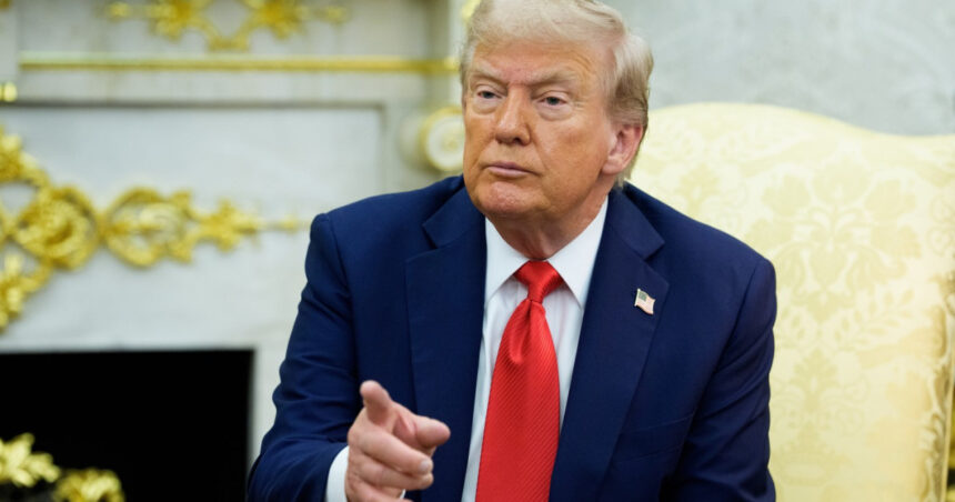 Donald Trump acționează în instanță împotriva The New York Times, solicitând compensații colosale 1 donald trump da in judecata publicatia the new york times si cere despagubiri uriase 68c909ff984e0