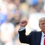 Donald Trump readuce în prim-plan Departamentul de Război pentru a sublinia „pregătirea și determinarea” sa. Răspunsul opoziției democrate 2 donald trump reinvie departamentul de razboi pentru a transmite pregatire si hotarare reactia democratilor 68bb0465ed3e5