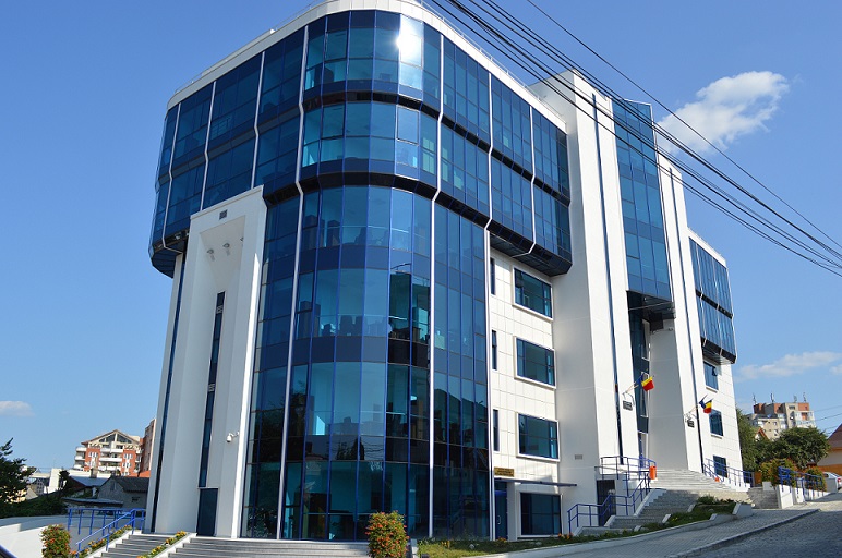 Judecătoarele din Tulcea sub lumina reflectoarelor CSM: Camelia Daniela Stan, candidată pentru conducerea tribunalului! 1 doua judecatoare din tulcea in atentia csm camelia daniela stan propusa presedinte al tribunalului 68db7df30d0a4