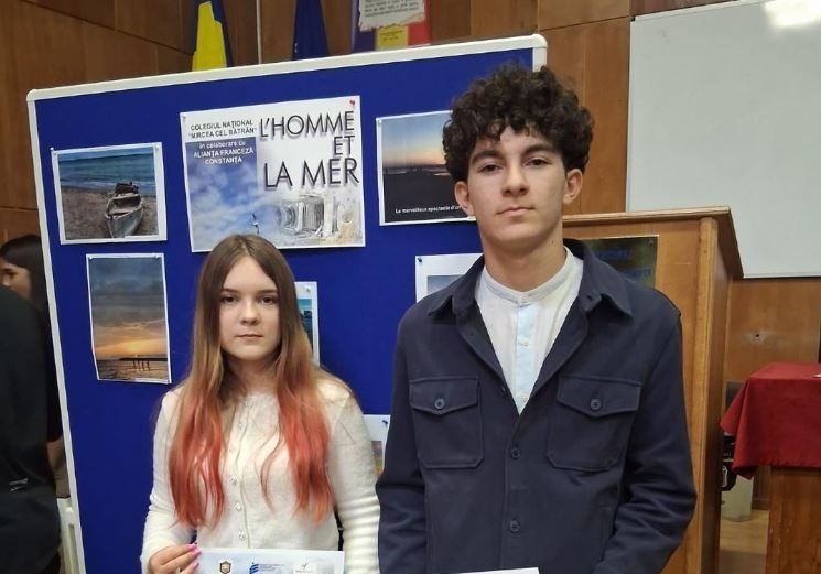 Studenți ai Colegiului Comercial Carol I din Constanța, distinși la Competiția județeană L’Homme et la mer 1 elevi de la colegiul comercial carol i din constanta premiati la concursul judetean intitulat lhomme et la mer 68d92c128eaf4