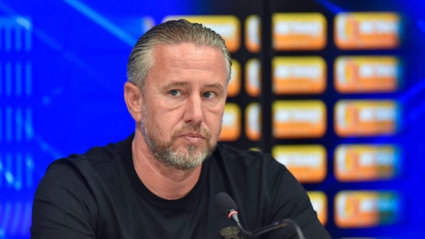 Amatorismul în echipa lui Reghecampf: aproape de penalizări și excludere! 1 exclusiv amatorism echipa lui reghecampf la un pas de depunctare si eliminare 68beb47ed8b0c