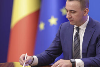 exclusiv cum explica bogdan ivan decizia de a dona 20 din salariu poate fi considerata o masura populista ce s a intamplat cu banii donati 68cc1d85db2e5