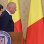 Ilie Bolojan răspunde la întrebarea despre promisiunea de a menține TVA-ul: „Sunt atent la vorbe” 3 exclusiv ilie bolojan intrebat daca da in scris ca nu va creste tva ul din nou la fel cum a promis nicusor dan am grija ce vorbesc 68b7267d0f379