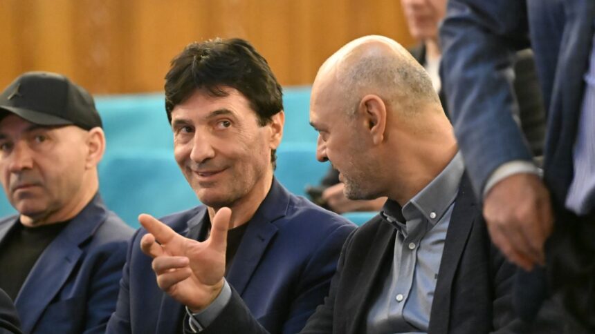 Iosif Rotariu dezvăluie „jucătorul vedetă” din Superligă: „M-a impresionat cu adevărat!” 1 exclusiv iosif rotariu a numit cel mai in forma jucator din superliga mi a placut foarte mult 68d0093715ba7