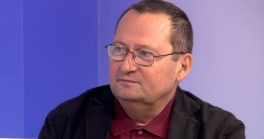 Marian Staș: Evoluția sistemului de învățământ preuniversitar, de la grădiniță la clasa a 12-a, rămâne captivă în tradițiile comuniste. 1 exclusiv marian stas de la gradinita pana la clasa a 12 a sistemul scolar preuniversitar e inca inradacinat in vechea sa paradigma comunista 68c3f18a369f8
