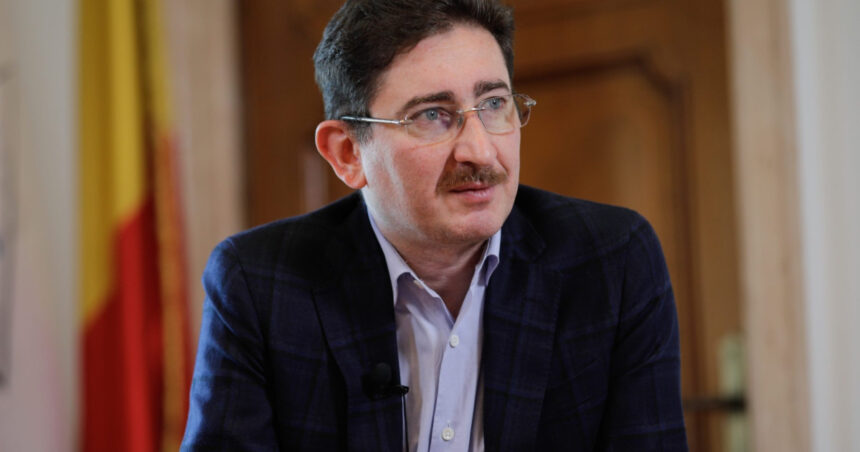 Creșterea prețurilor după ajustarea TVA: Chirițoiu explică de ce alimentele s-au scumpit mai puțin și cum influențează inflația. 1 exclusiv preturile care au crescut cel mai mult dupa majorarea tva chiritoiu alimentele s au scumpit mai putin trag inflatia in jos 68cbcff870f95